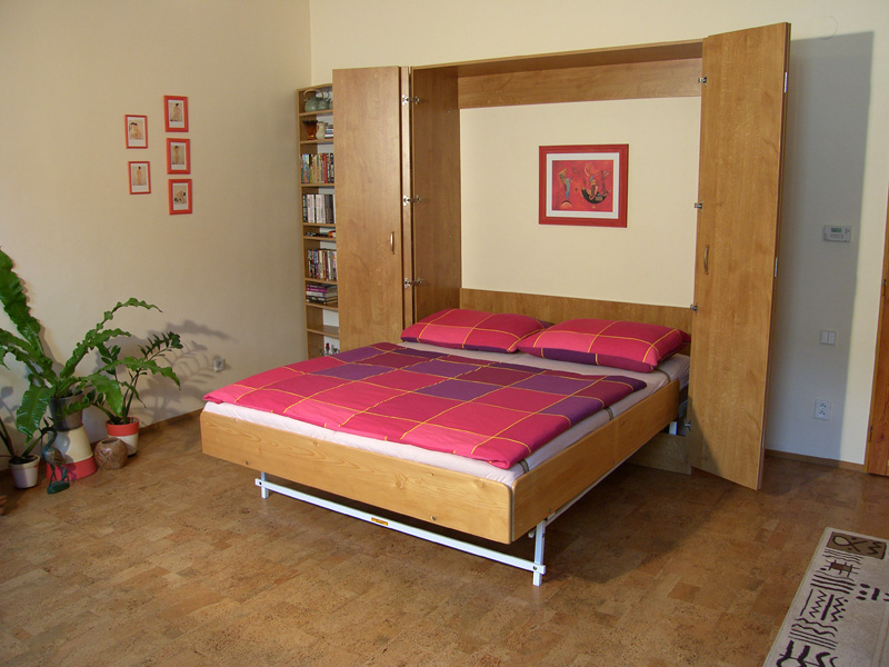 Dvoulůžkové sklápěcí postele 200x160 s roštěm
